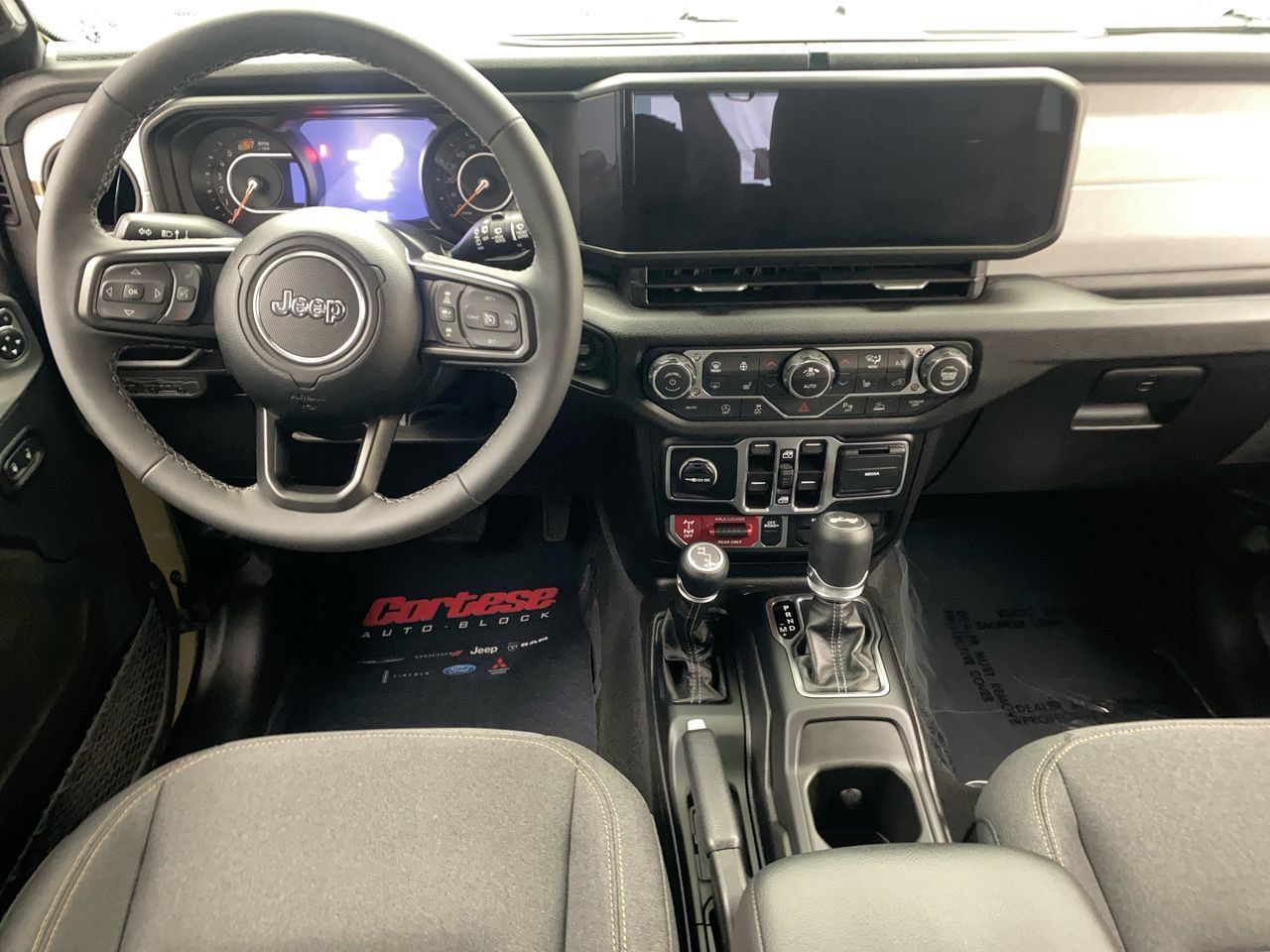 Used 2026 Jeep Wrangler Unlimited Sport AWD/4WD image 15
