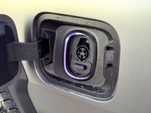 Used 2026 Chevrolet Silverado EV Trail Boss w/ Premium Package image 13