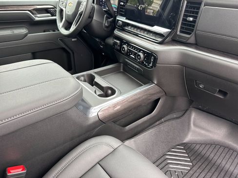 New 2026 Chevrolet Silverado 2500 LTZ w/ LTZ Premium Package image 16