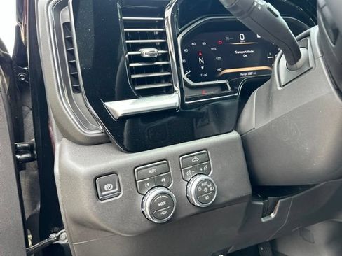 New 2026 GMC Sierra 1500 Elevation w/ Elevation Select Package AWD/4WD image 20