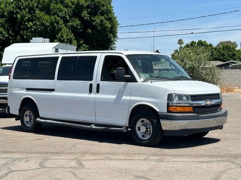 Used 2019 Chevrolet Express 3500 LT w/ LT Preferred Equipment Group RWD image 1