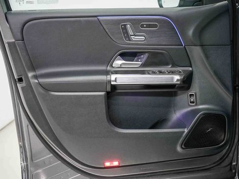 Used 2026 Mercedes-Benz GLB 250 image 19