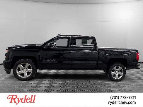 Used 2017 Chevrolet Silverado 1500 LT w/ All Star Edition image 2