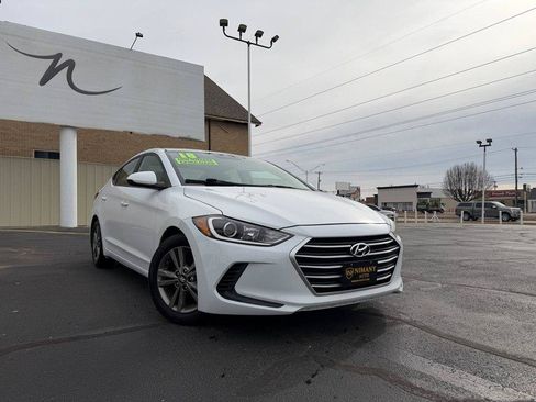 Used 2018 Hyundai Elantra SEL FWD image 1