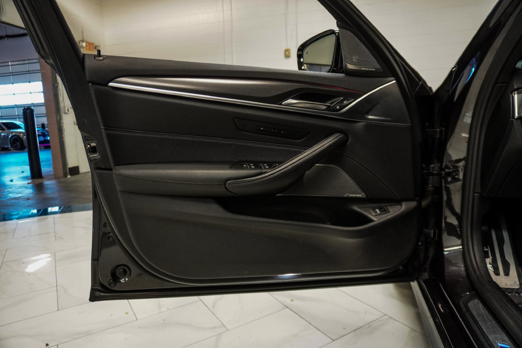 Used 2021 BMW 540i RWD image 21