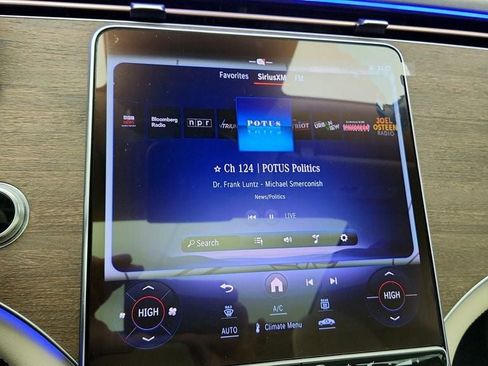 Used 2023 Mercedes-Benz EQS 450+ EQS 450+ Sedan with Active Amb image 19