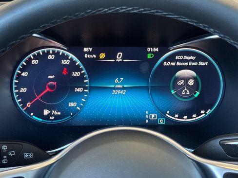 Used 2021 Mercedes-Benz GLC 300 4MATIC image 42