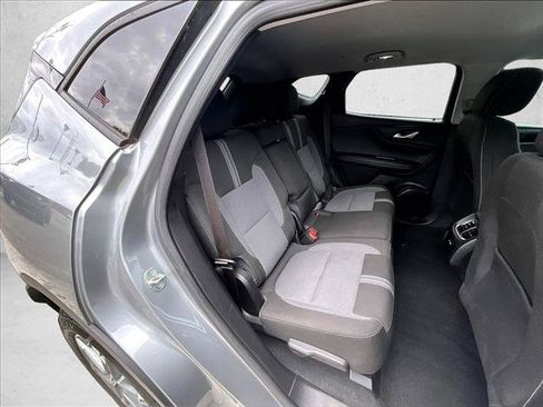 Used 2023 Chevrolet Blazer LT FWD image 28