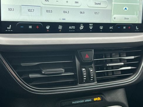 Certified 2025 Ford Escape Platinum image 21