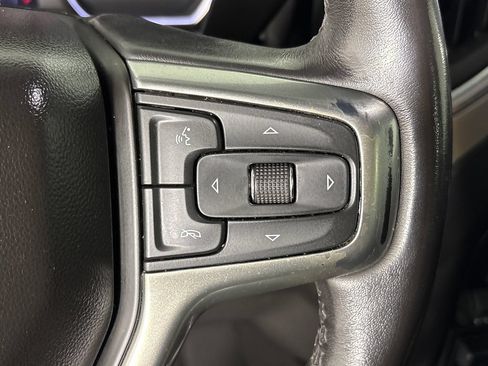 Used 2020 Chevrolet Silverado 1500 LTZ AWD/4WD image 18