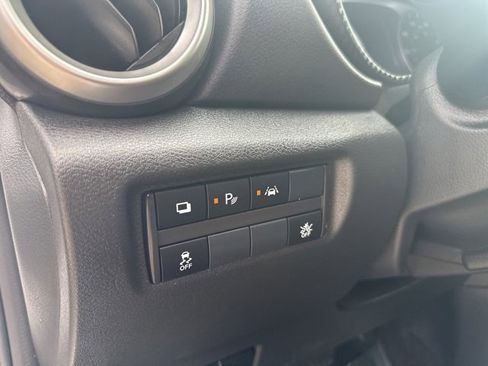 Used 2024 Nissan Versa S w/ Trunk Package image 9