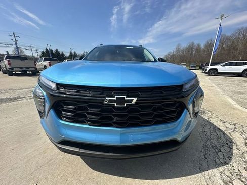 New 2026 Chevrolet Trax LT w/ Midnight Edition FWD image 31