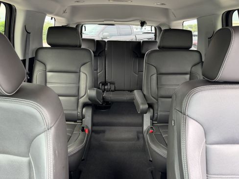 Used 2019 GMC Yukon Denali AWD/4WD image 16