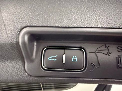 New 2026 Ford Explorer Active image 10