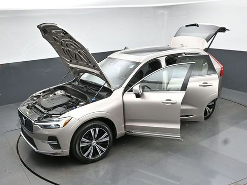 Used 2023 Volvo XC60 B5 Plus w/ Protection Package Premier FWD image 50