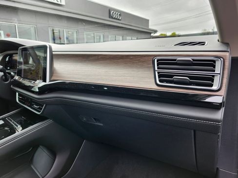 New 2026 Volkswagen Atlas SEL Premium R-Line AWD/4WD image 15