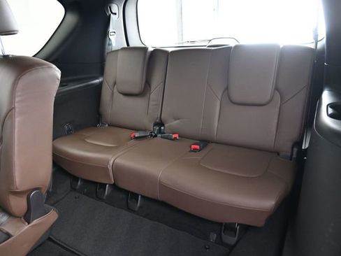 Used 2024 Nissan Armada Platinum w/ Cargo Package image 31