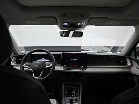 New 2026 Volkswagen Tiguan SE AWD/4WD image 10