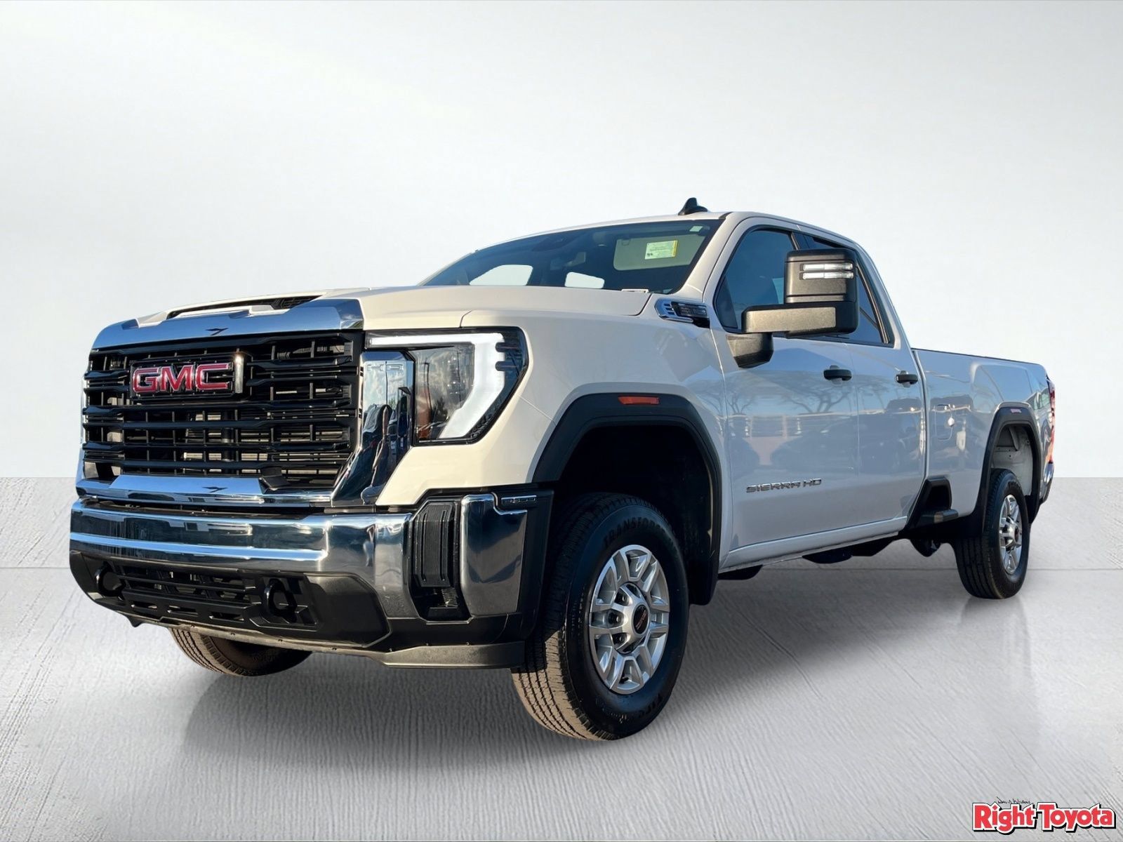 Used 2026 GMC Sierra 2500 Pro w/ Convenience Package RWD image 2