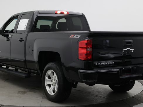 Used 2017 Chevrolet Silverado 1500 LT w/ All Star Edition AWD/4WD image 5