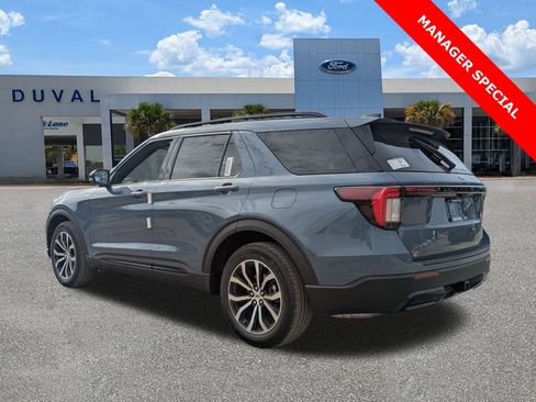 New 2026 Ford Explorer ST-Line image 6