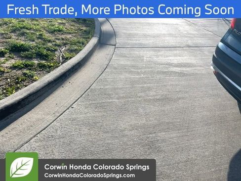 Used 2016 Honda Pilot Elite image 3