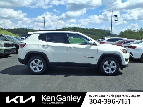 Used 2020 Jeep Compass Latitude w/ Cold Weather Group AWD/4WD image 7