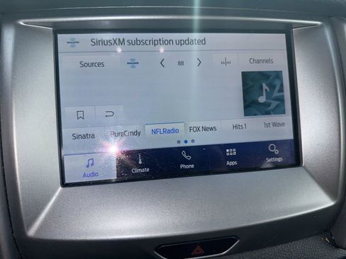 Used 2021 Ford Ranger XLT w/ Equipment Group 301A Mid image 11