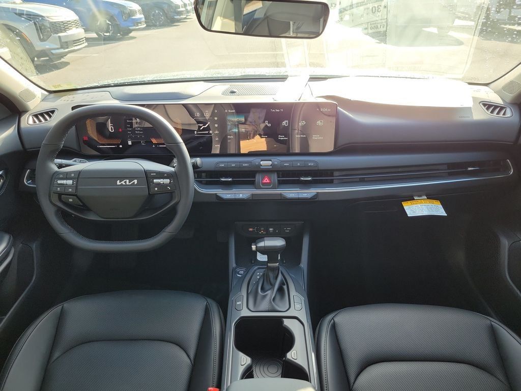 New 2026 Kia K4 EX FWD image 17