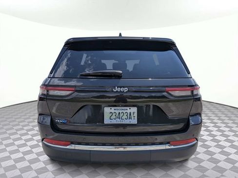 Used 2024 Jeep Grand Cherokee Limited 4xe AWD/4WD image 5