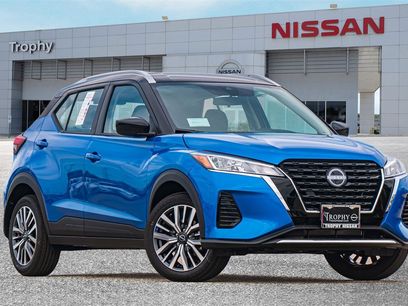 Certified 2024 Nissan Kicks SV