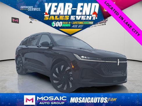 Used 2024 Lincoln Nautilus Reserve w/ Equipment Group 202A image 1