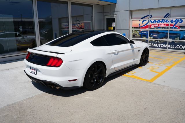 Used 2019 Ford Mustang GT Premium w/ Equipment Group 401A RWD image 26