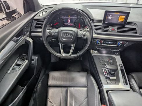 Used 2020 Audi Q5 2.0T Premium AWD/4WD image 7