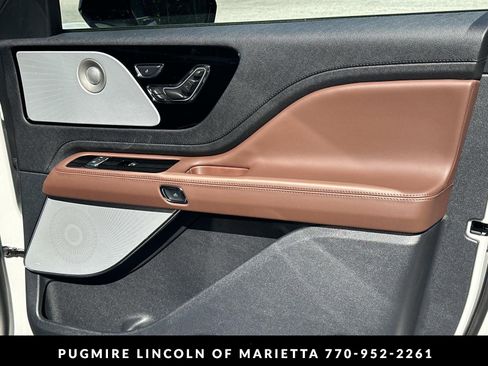 New 2026 Lincoln Aviator Reserve AWD/4WD image 31