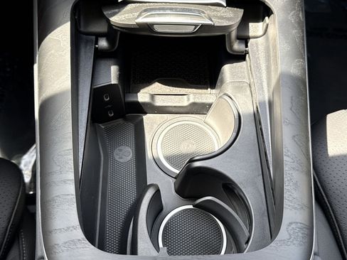 New 2026 Mercedes-Benz E 350 Sedan image 32