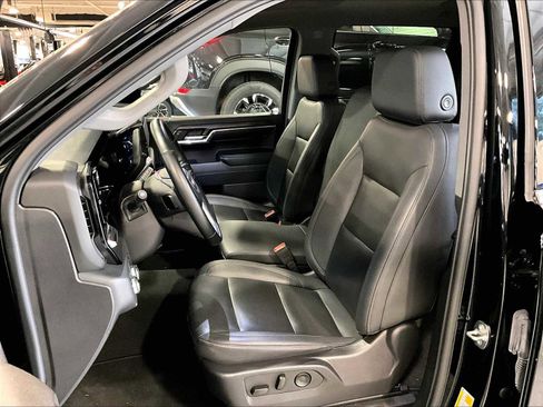 Used 2024 GMC Sierra 1500 SLT image 9