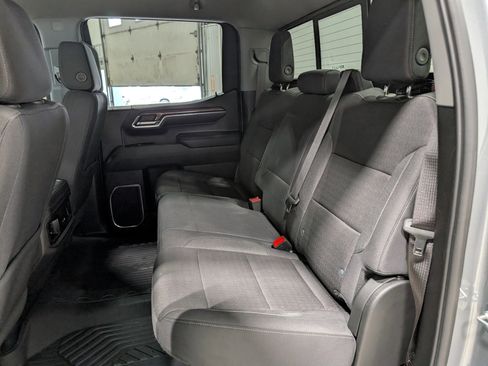 Used 2024 Chevrolet Silverado 1500 LT Trail Boss w/ Convenience Package II AWD/4WD image 17