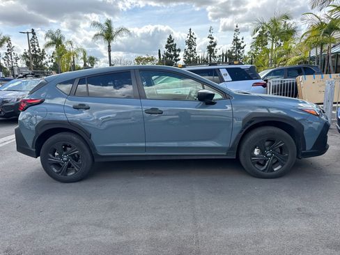 Used 2024 Subaru Crosstrek 2.0i w/ Crosstrek Mirror Package AWD/4WD image 2