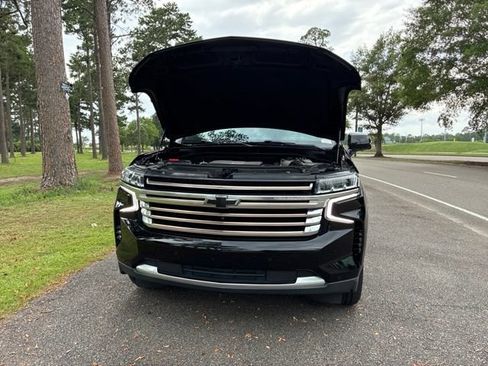 Used 2021 Chevrolet Suburban High Country AWD/4WD image 20