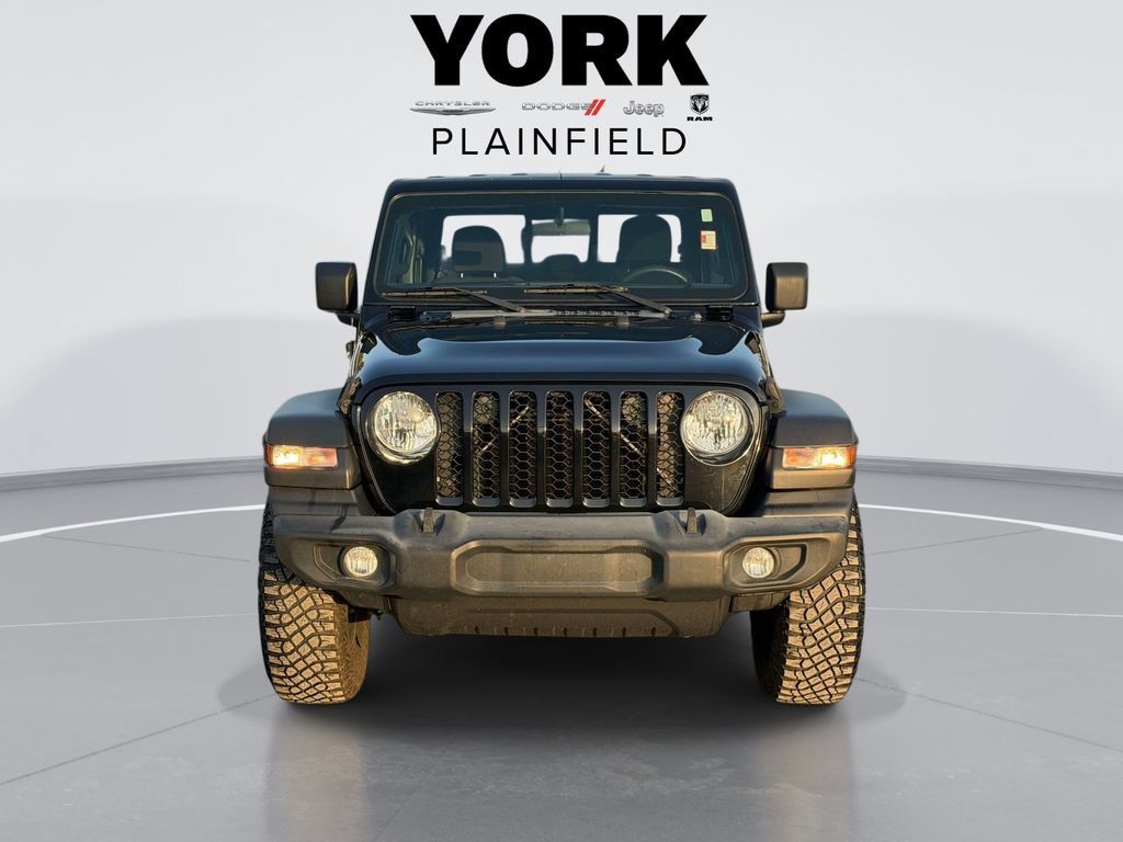 Used 2021 Jeep Gladiator Sport AWD/4WD image 2