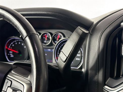 Used 2019 Chevrolet Silverado 1500 RST image 16