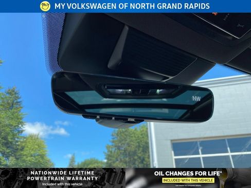 New 2026 Volkswagen Tiguan SE R-Line AWD/4WD image 13