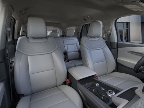 New 2026 Ford Explorer Active w/ Active Comfort Package image 10