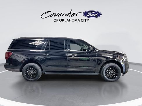 Used 2024 Ford Expedition Max XLT AWD/4WD image 9