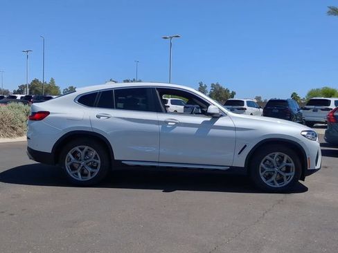 Used 2025 BMW X4 xDrive30i w/ Premium Package AWD/4WD image 5