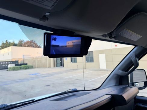 Used 2019 Chevrolet Express 3500 w/ Driver Convenience Package image 21