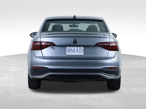 Used 2023 Volkswagen Jetta Sport FWD image 10