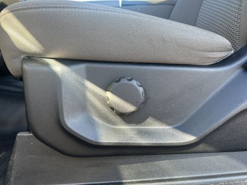 Used 2018 Ford F150 XLT w/ XTR Package image 14