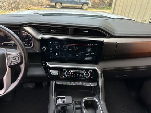 Used 2023 GMC Sierra 1500 Denali w/ Denali Reserve Package image 20